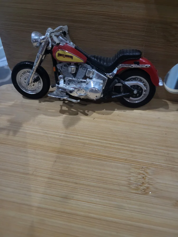 Harley Davidson Motorcycle Model Collection image indicator(3)