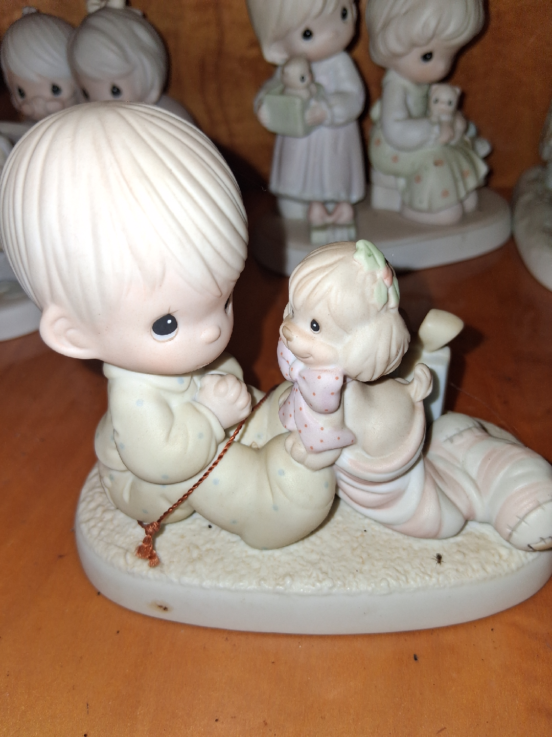 Precious Moments Figurines - photo 3