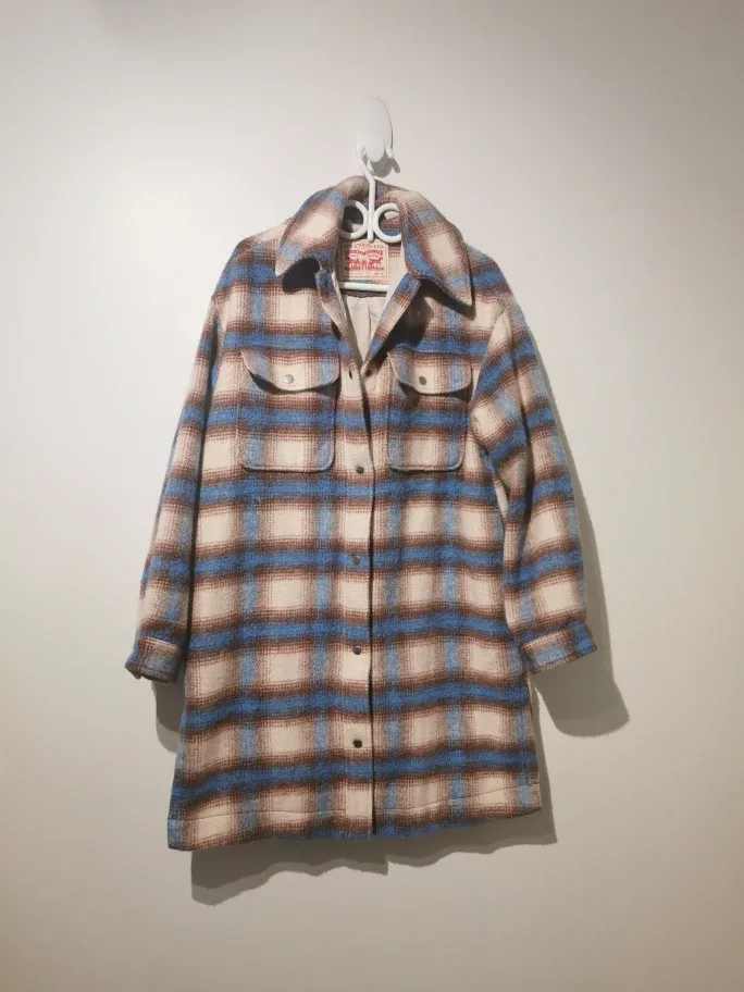 Levi's jacket oversized fits up to large image indicator(3)