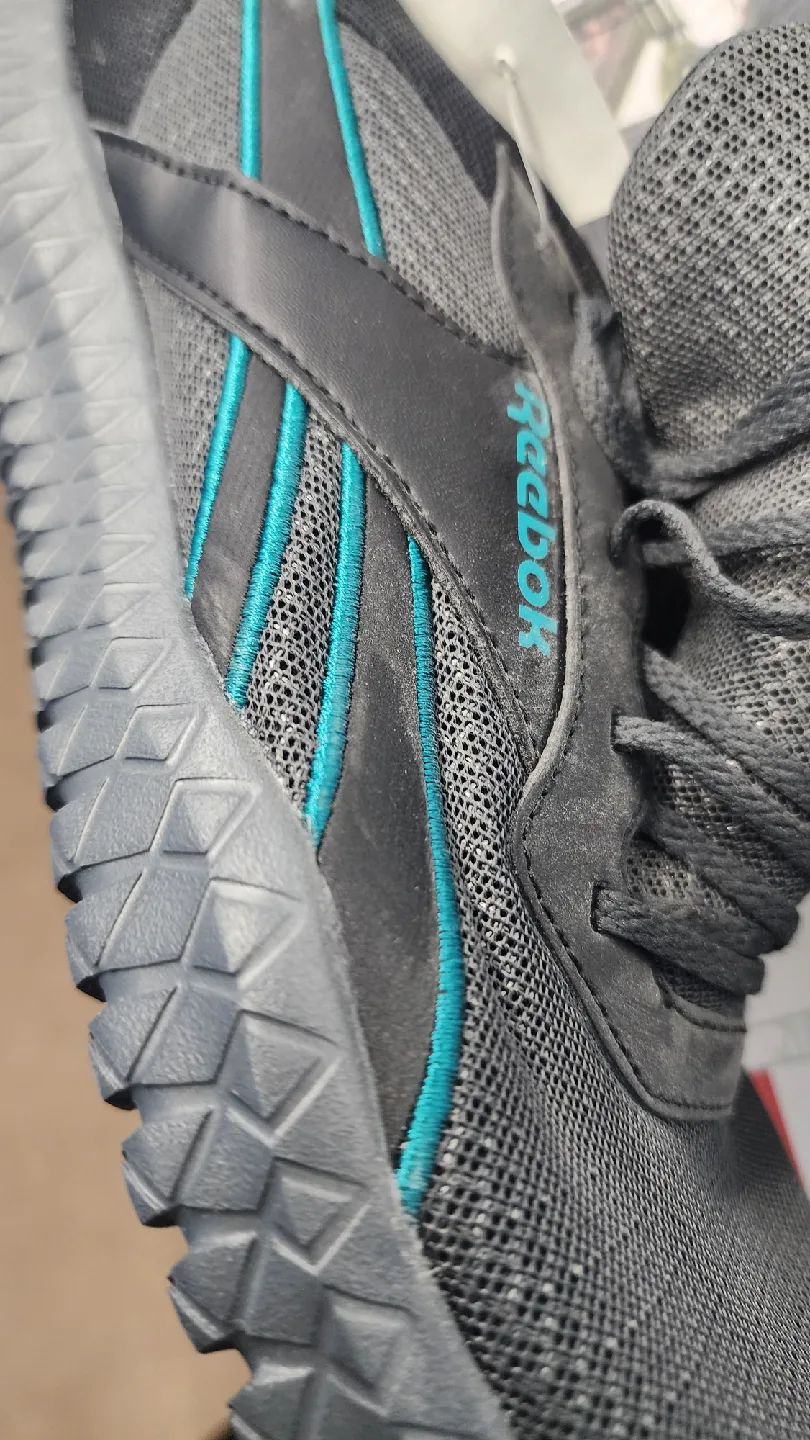 Reebok Men's Running Shoes, Size 11 image indicator(2)