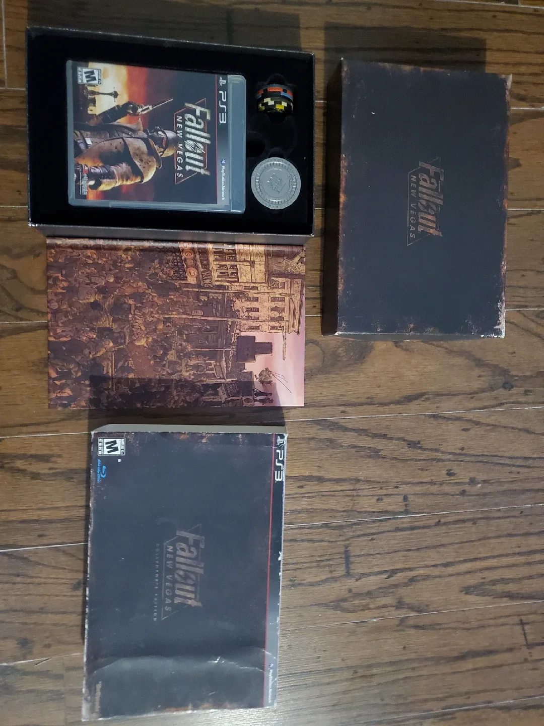 Fallout New Vegas Collector's Edition PS3 image indicator(9)