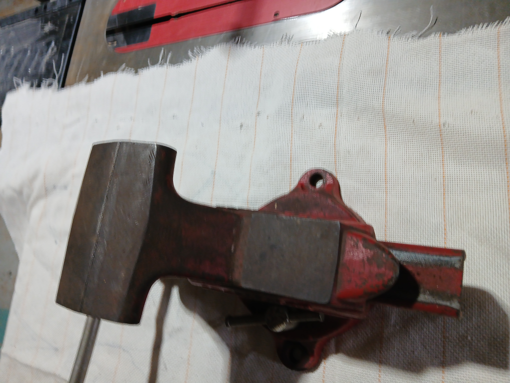 Craftsman 4 1/2 Bench Vise - photo 4