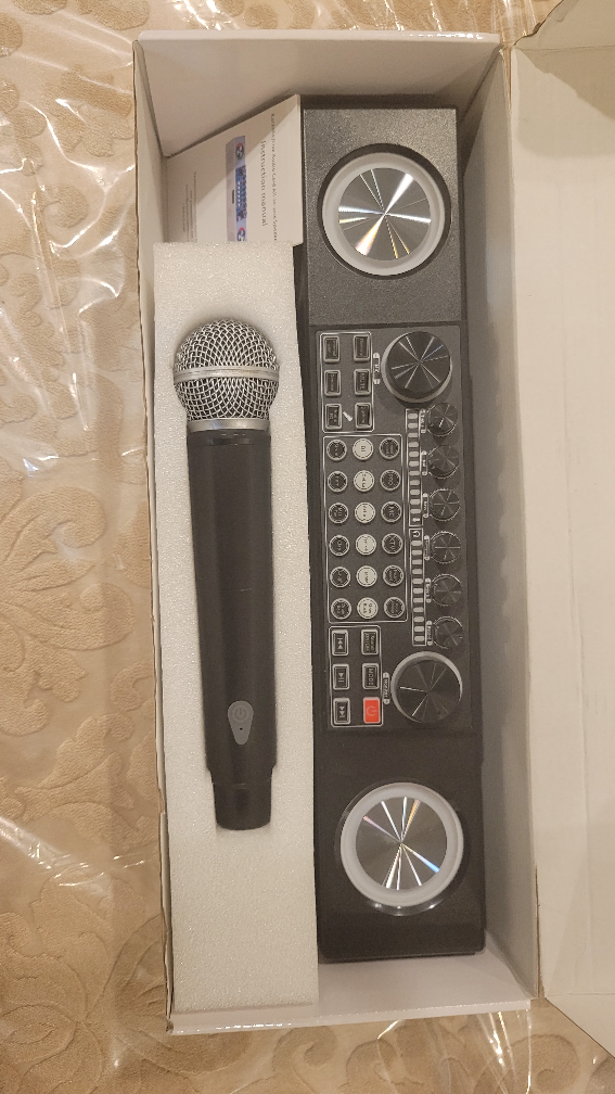 Live Sound Card Audio Integrated Set w/ 2 Mics - photo 2