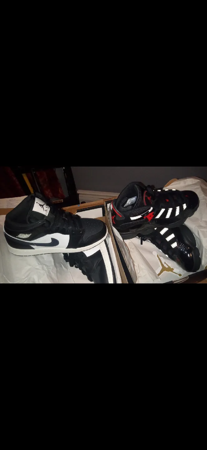 Air Jordan 1 Mid or Jordan 6 Rings Shoes image indicator(3)