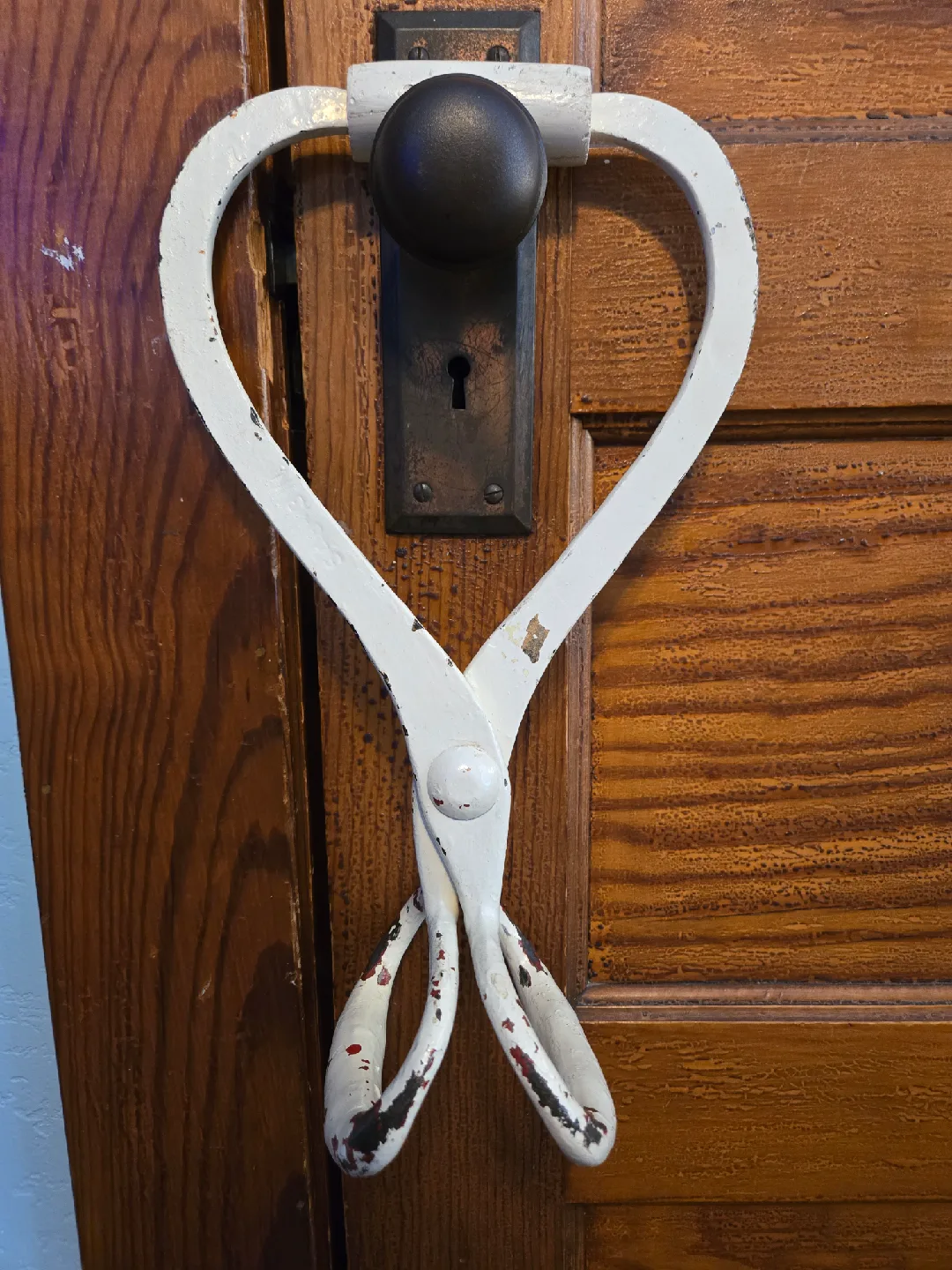 Antique Ice Tongs - White - Home Decor image indicator(2)