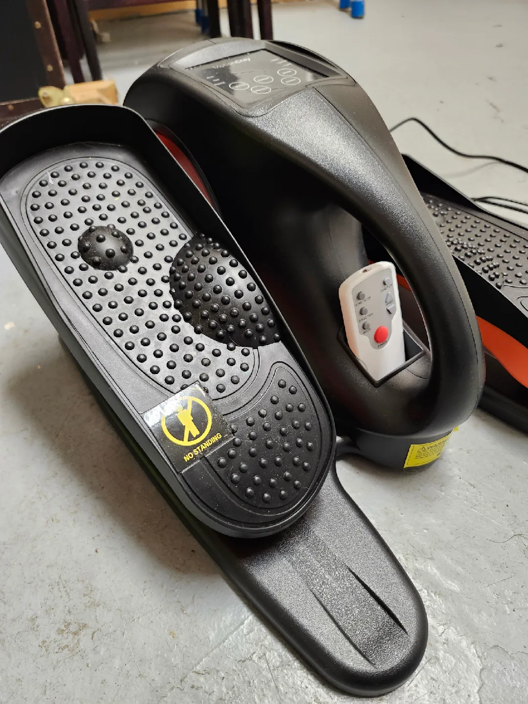 MotionGrey Under Desk Elliptical Machine image indicator(2)