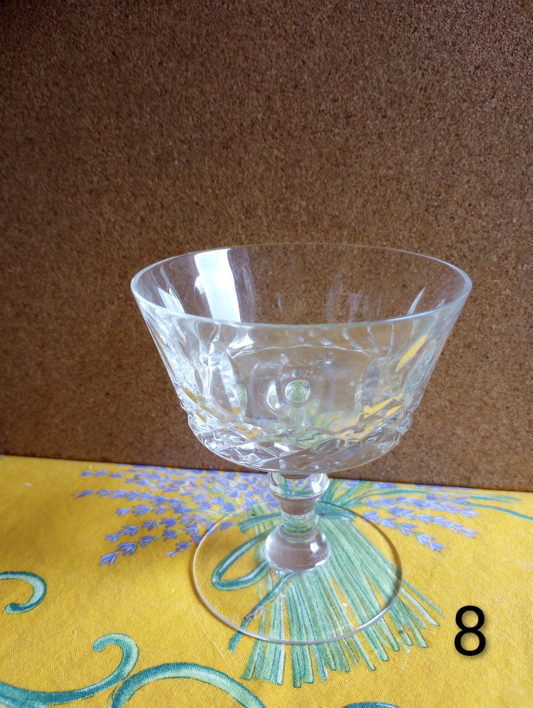 39 Crystal Glasses, Assorted Lot - photo 2