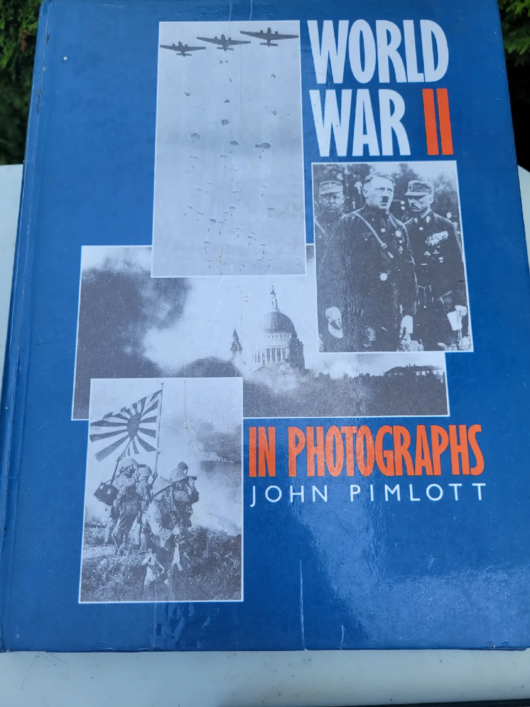 World War II in Photographs by John Pimlott thumbnail