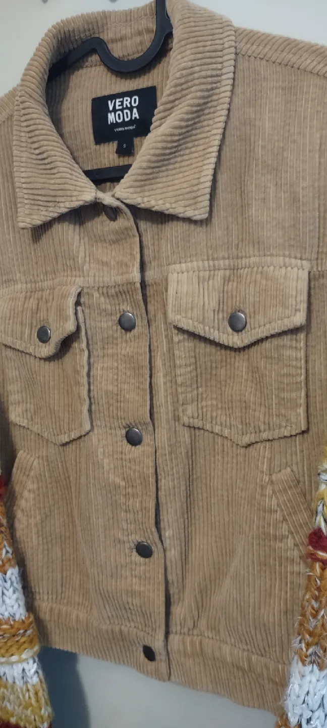 Vero Moda Corduroy Jacket image indicator(6)