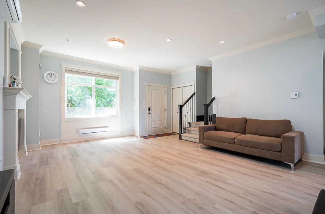 3 Bed 2.5 bath for rent image indicator(4)