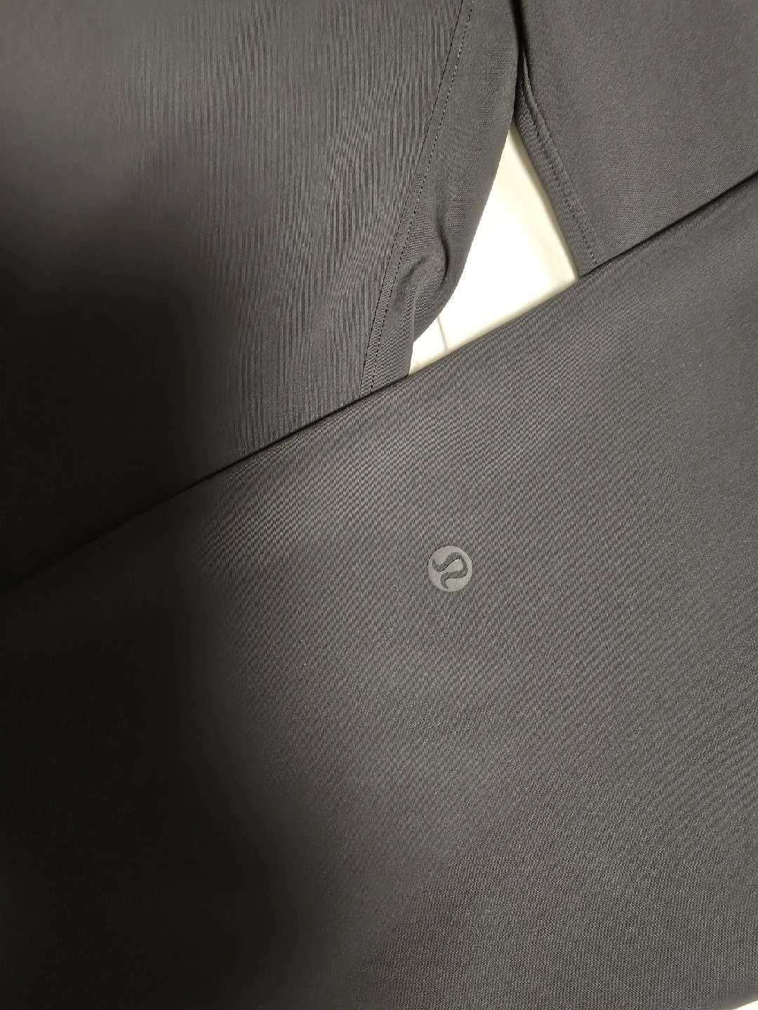 Lululemon Grey Jogger Pants - Size 6 - photo 2