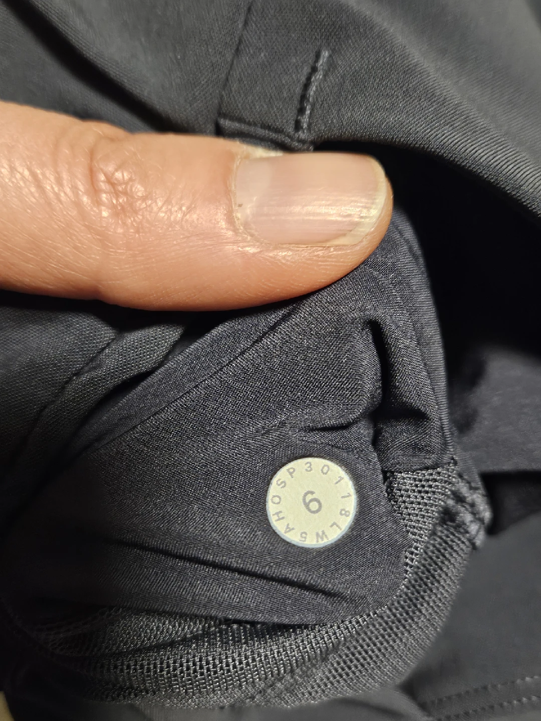 Lululemon Grey Jogger Pants - Size 6 - photo 4
