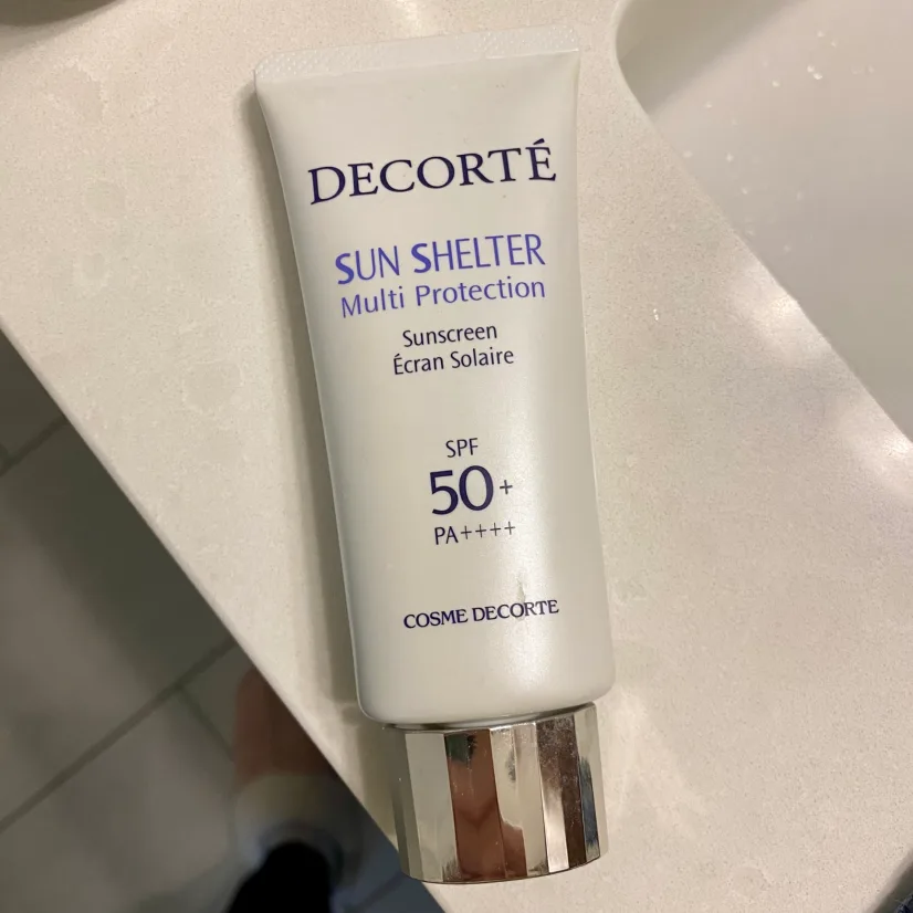 DECORTE Sunscreen thumbnail
