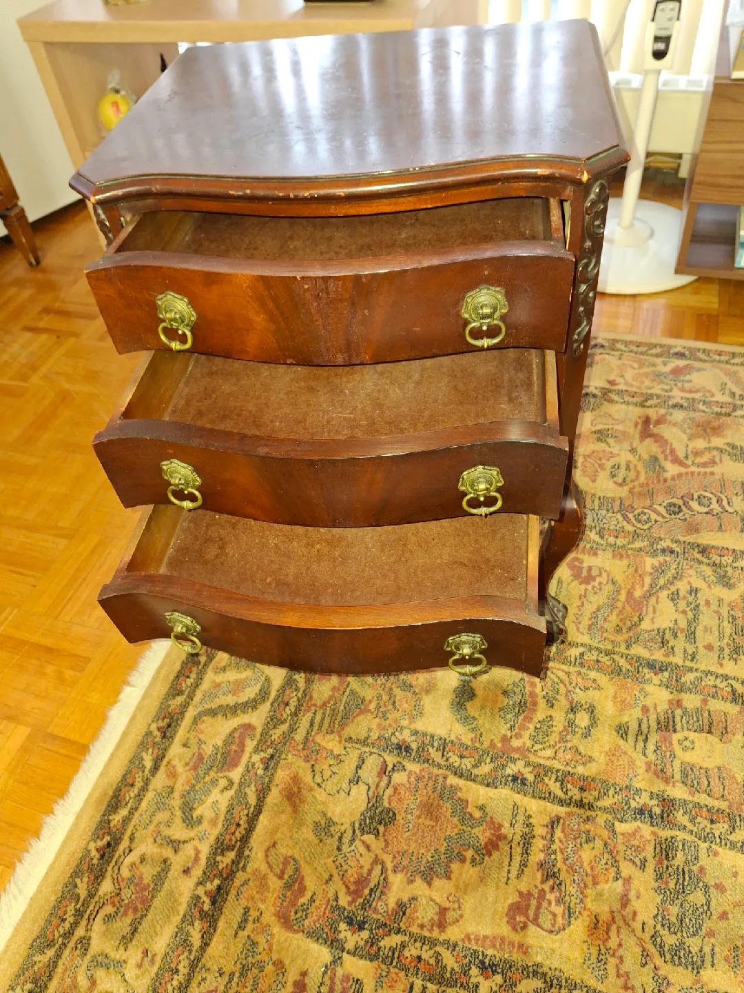 Night table image indicator(2)