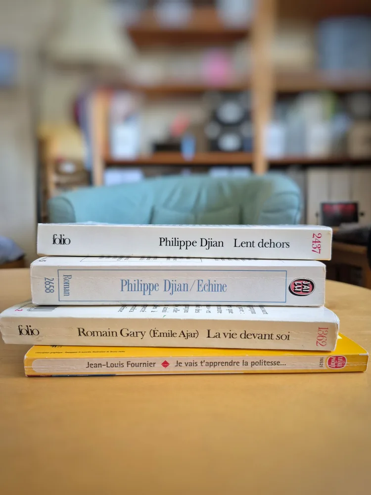 4 French books (4 for $5) novels + humour image indicator(2)