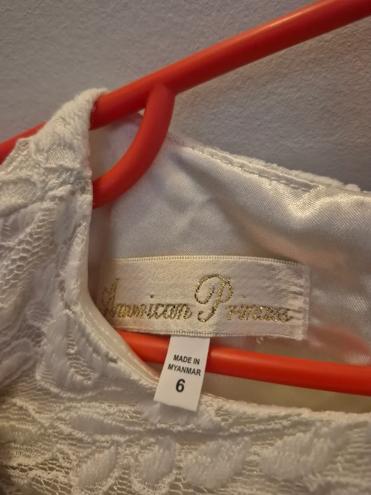 American Princess Dress - Size 6 image indicator(3)