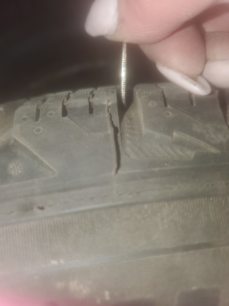 Michelin Winter 245/60R18 Tires - photo 2