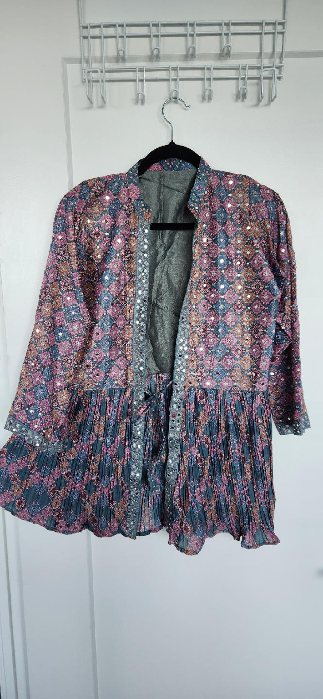 **BRAND NEW- 4PC Modern Mirrorwork Jacket and Palazzo Set** - photo 5