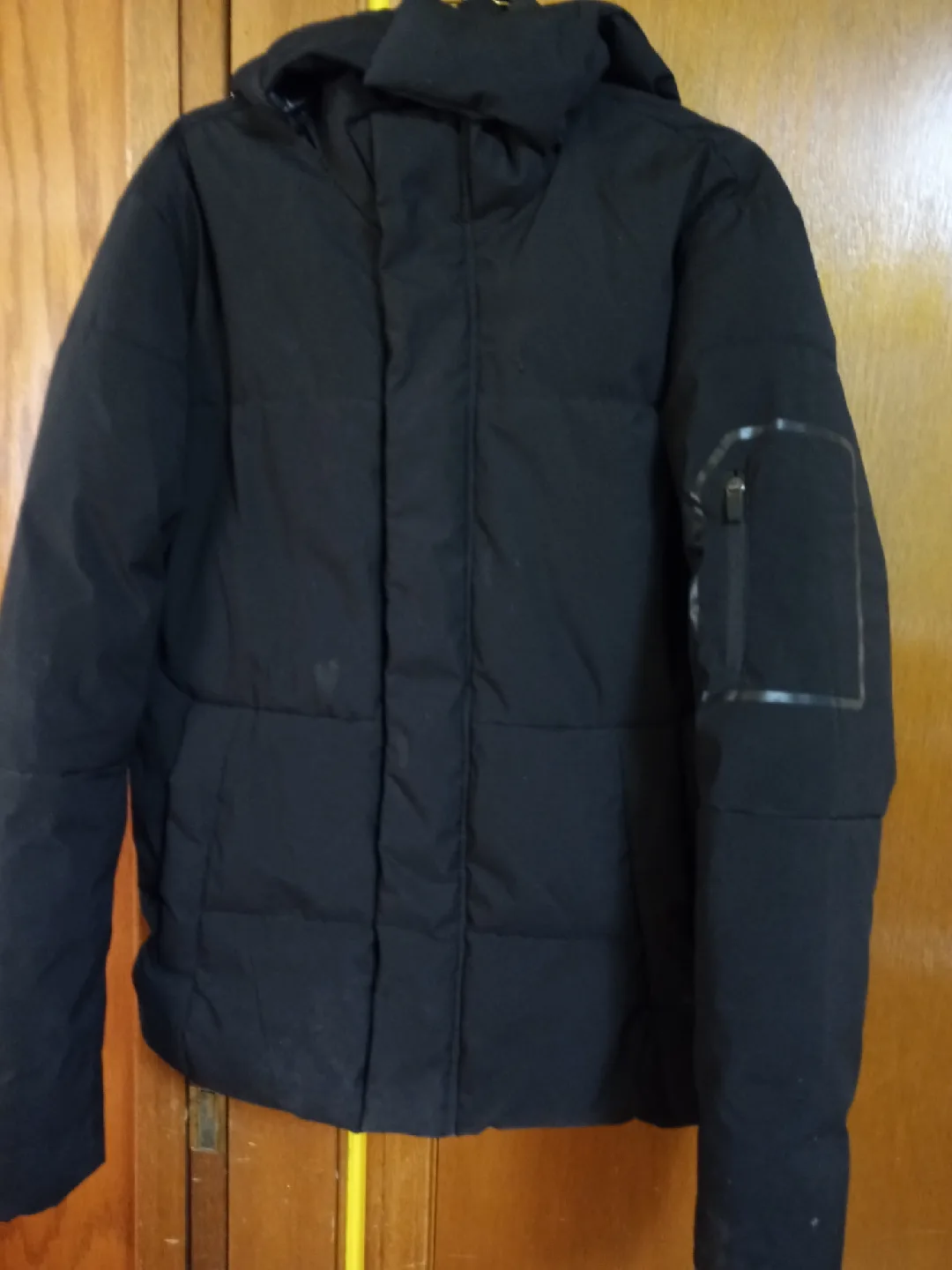 JACK&JONES Black Puffer Jacket - Size M