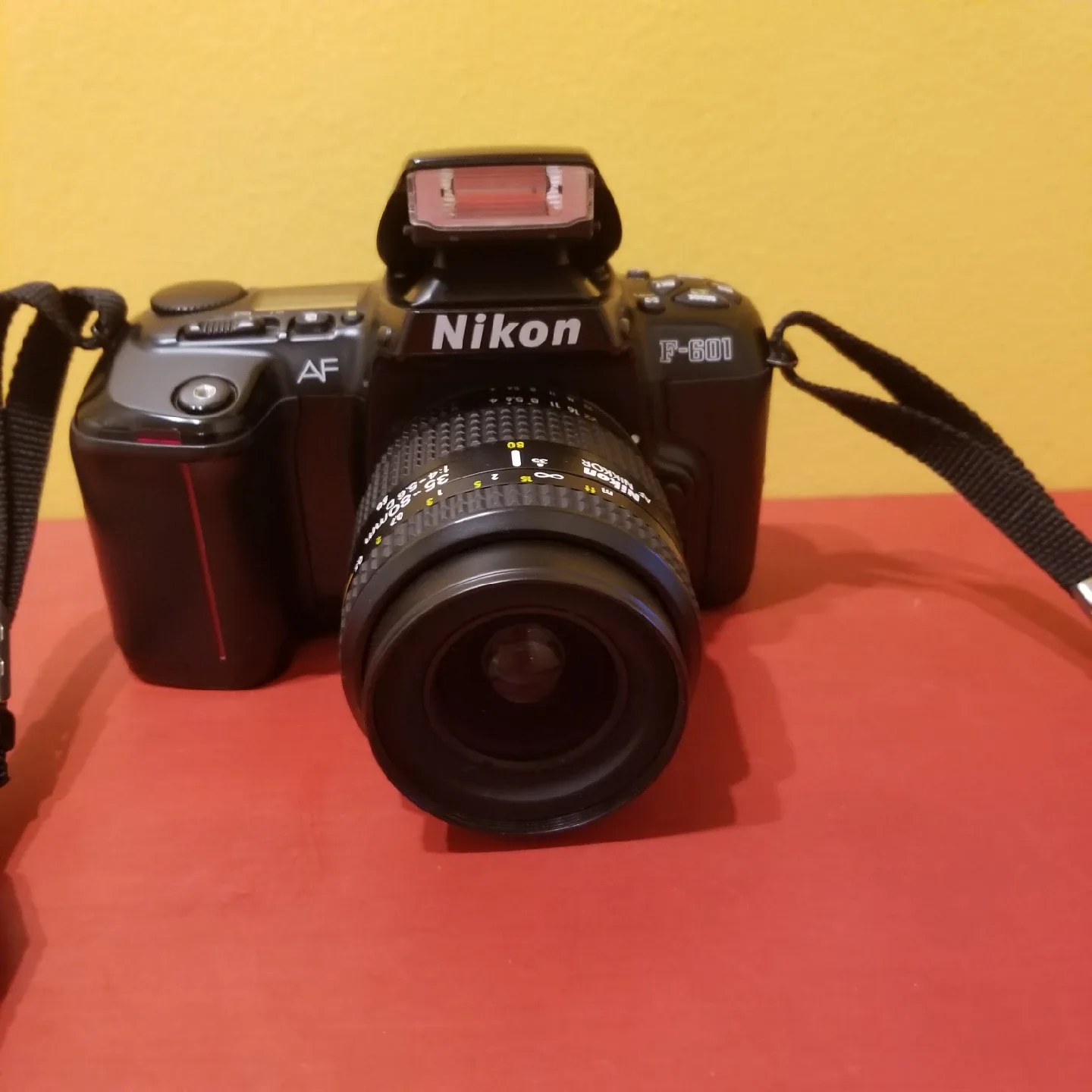 Nikon F-601 AF Film Camera with 35-80mm Lens image indicator(5)