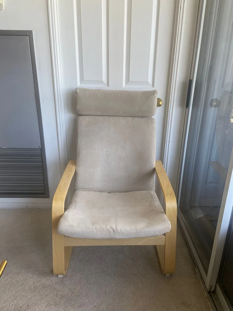 IKEA POÄNG Armchair - Birch Veneer/Glose Off-White (New Cushion) thumbnail