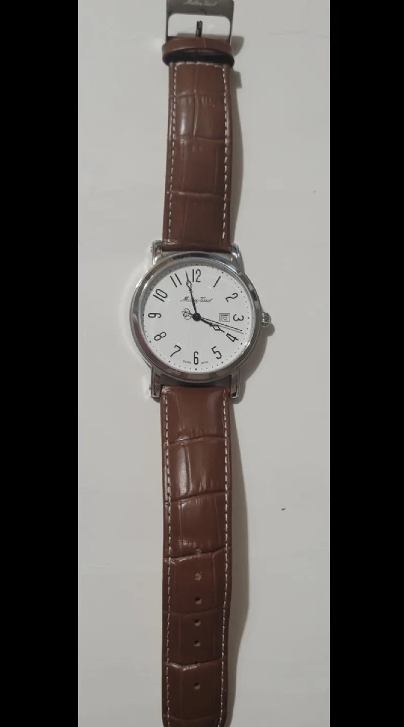 Tissot Swiss Watch with Box for sale image indicator(8)