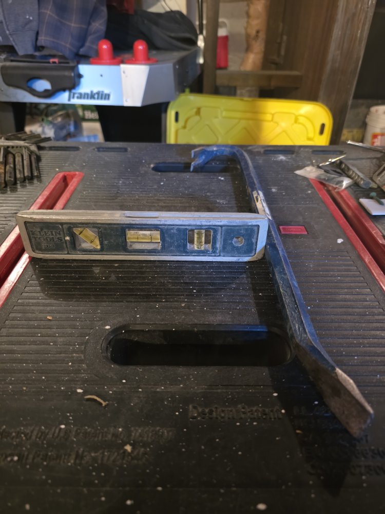 Klein Tools Level & Pry Bar