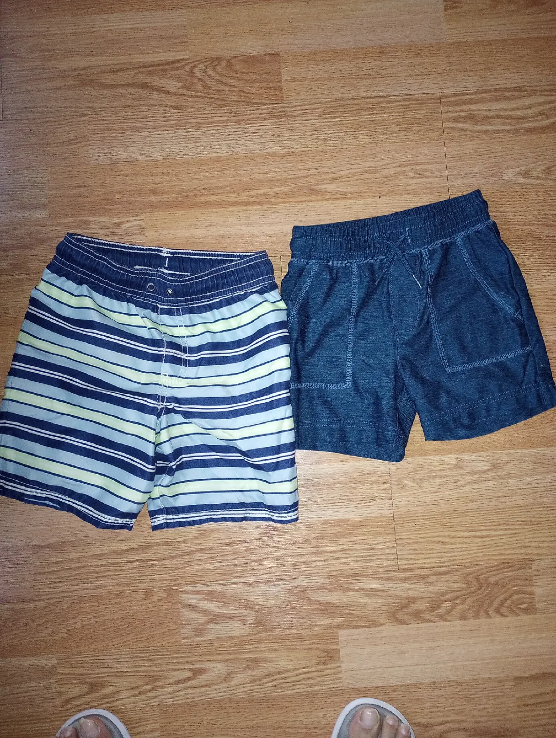 Kids Clothes Bundle - Carter's Size 5/5A image indicator(7)