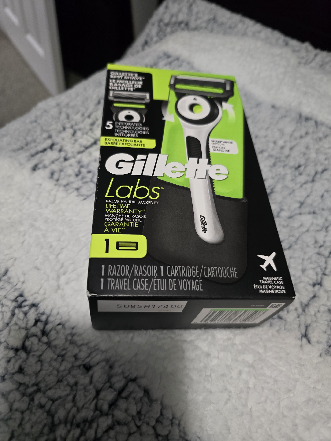 Gillette Labs Razor with Travel Case