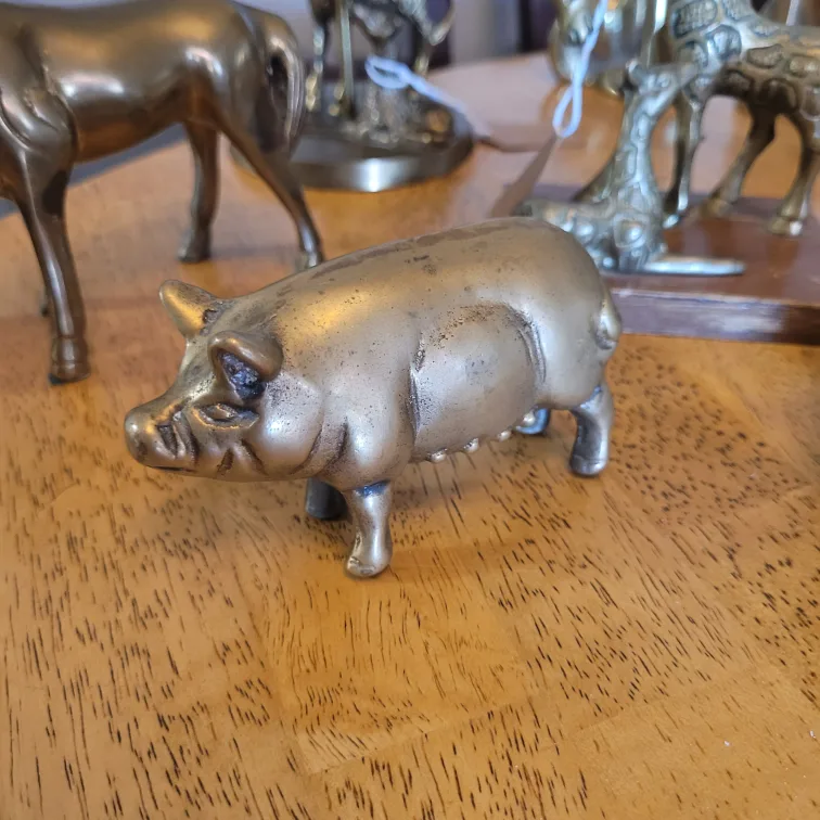 Lot of 8 Vintage Brass Items 20.00 each or all 8 for 90.00 image indicator(7)