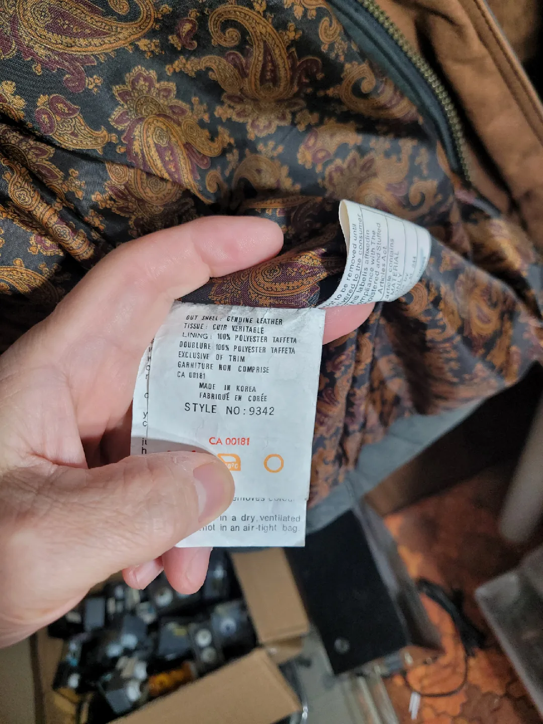 Vintage Leather Jacket - Size S image indicator(7)