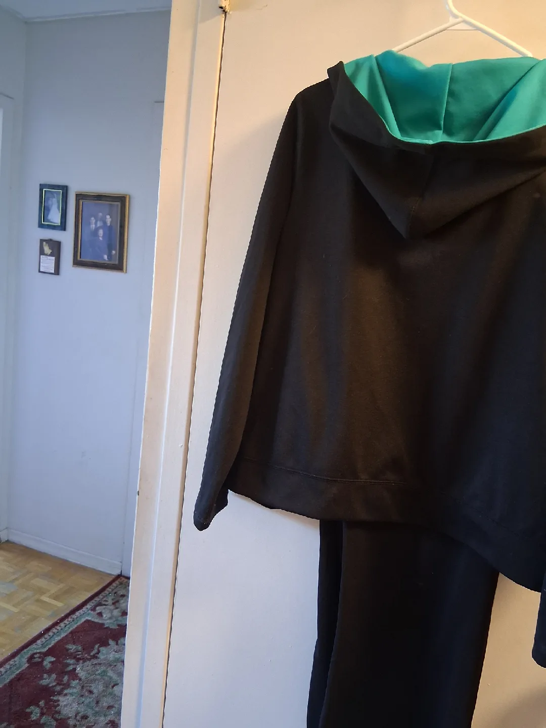 Be Inspired XL Track Suit - Black & Teal image indicator(3)