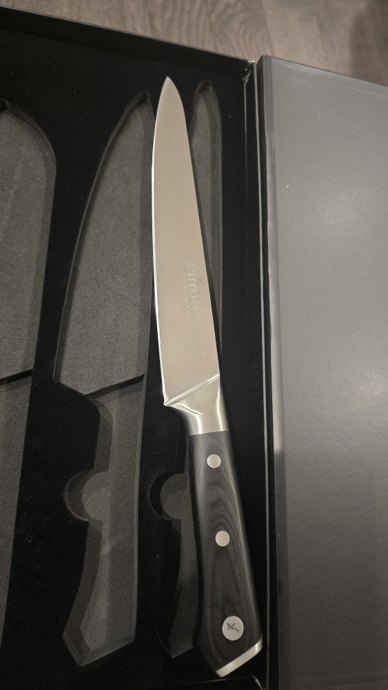 Cutluxe 9" Carving Knife