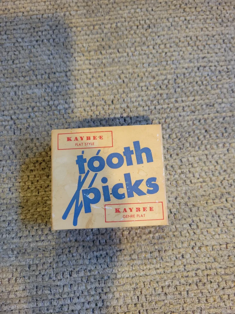Vintage Kaybee Flat Style Toothpicks. ephemera image indicator(4)