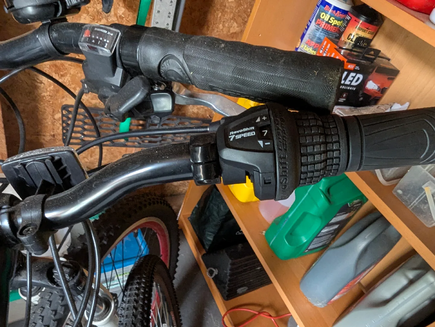 Schwinn Graft Dual Suspension Mountain Bike image indicator(4)