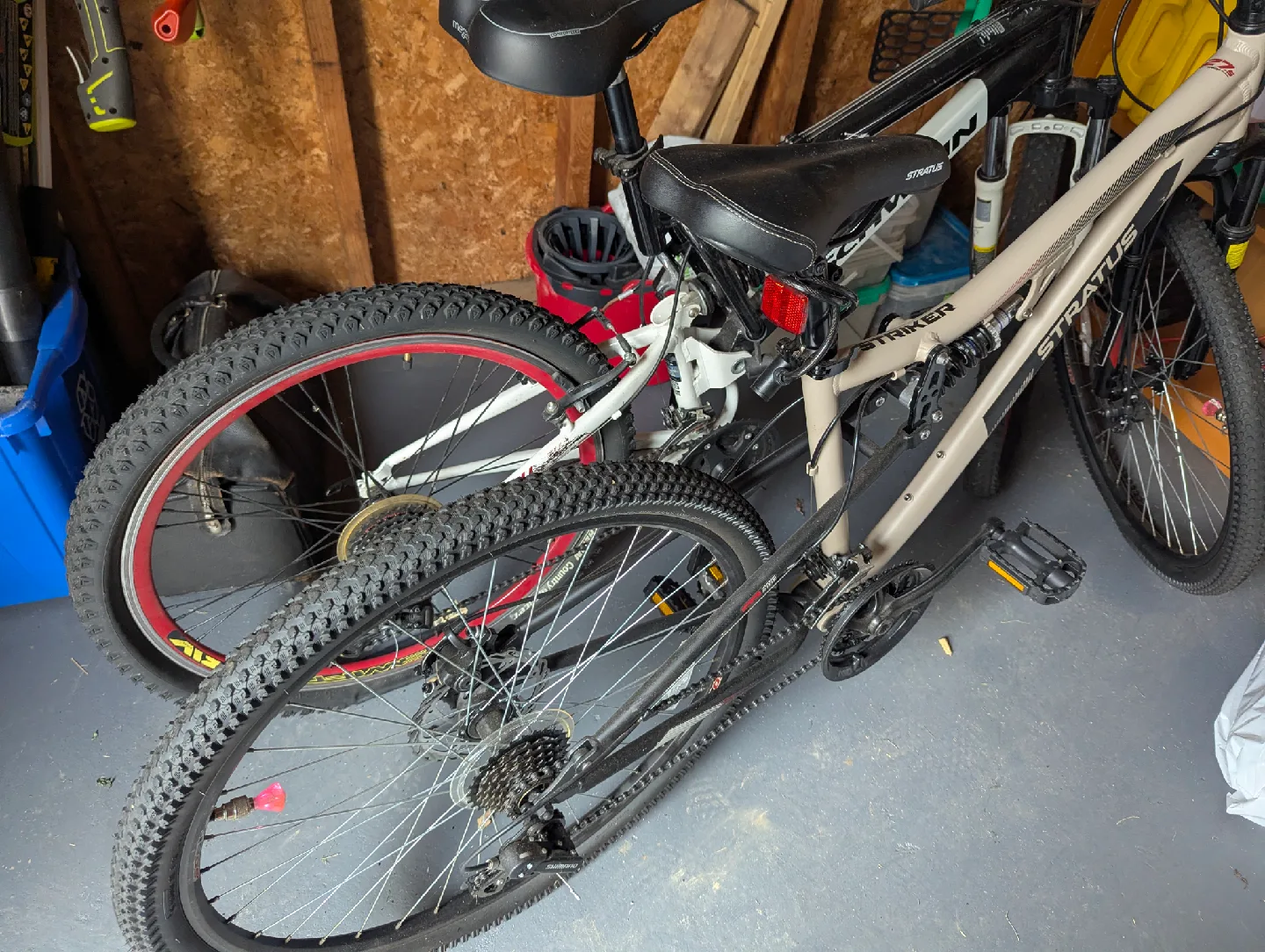 Schwinn Graft Dual Suspension Mountain Bike image indicator(8)