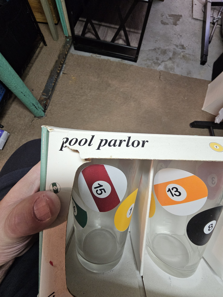 Pool Parlor Pub Glasses - Set of 4 - photo 2