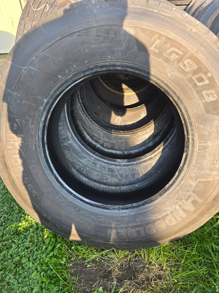 semi truck trailer tires image indicator(4)