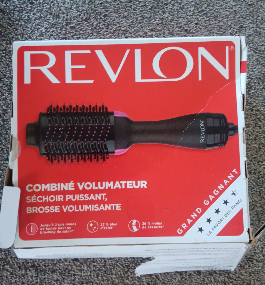 Revlon One-Step Volumizer Hair Dryer Brush
