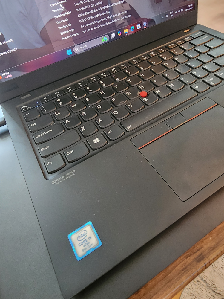 SALE! Lenovo ThinkPad X1 Carbon Ultralight Laptop - photo 2