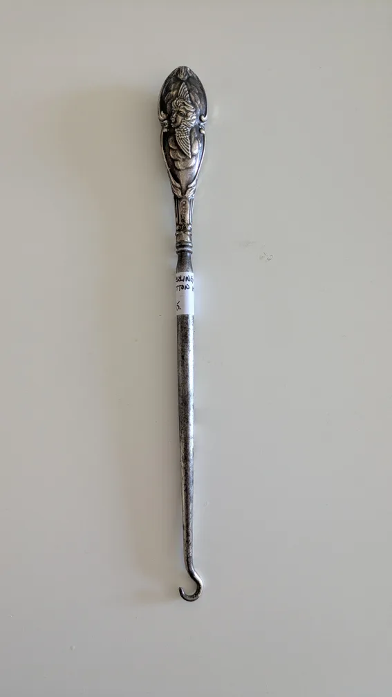 Antique Sterling Silver Button Hook thumbnail