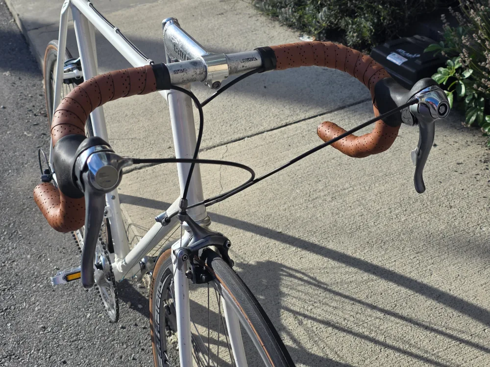 Refurbished Rebuilt Vintage Specialized Sirrus/Allez Road Bike image indicator(3)