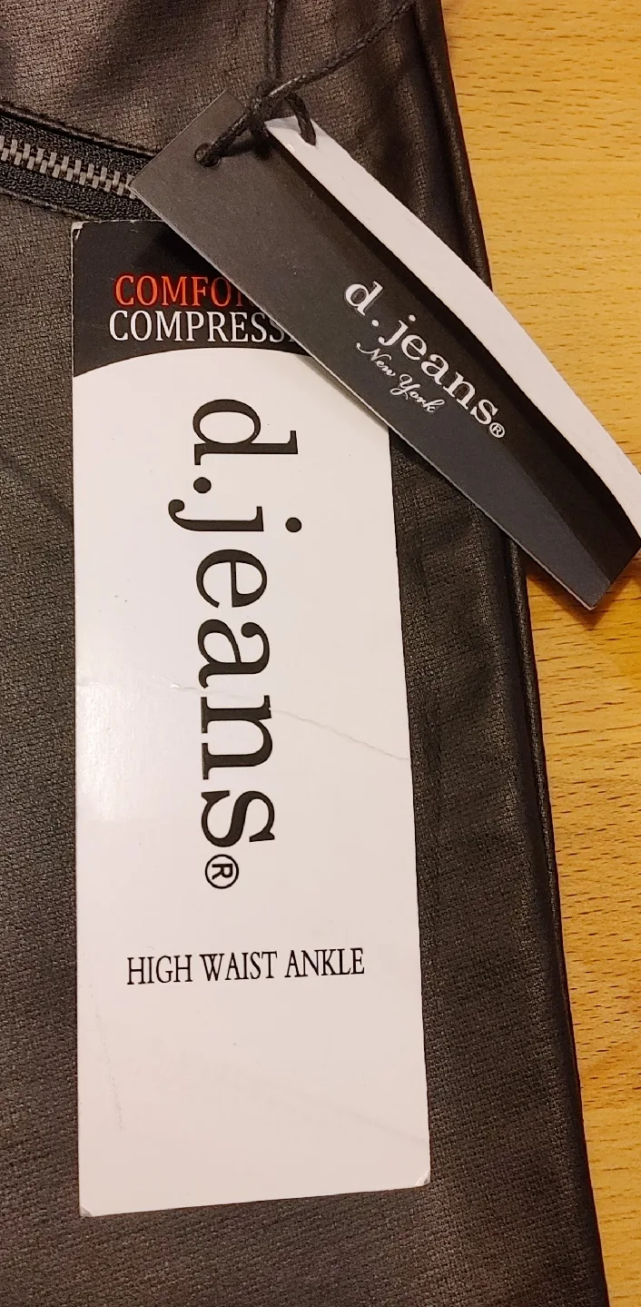 Black Faux Leather Leggings image indicator(6)