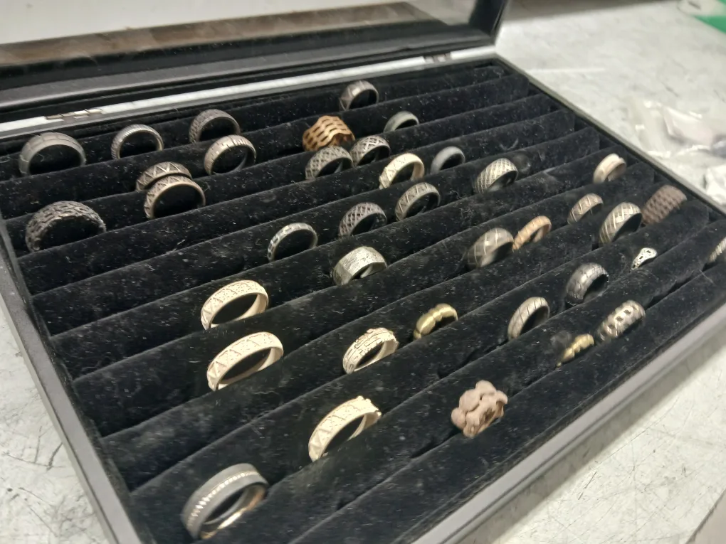 Variety of Rings image indicator(5)