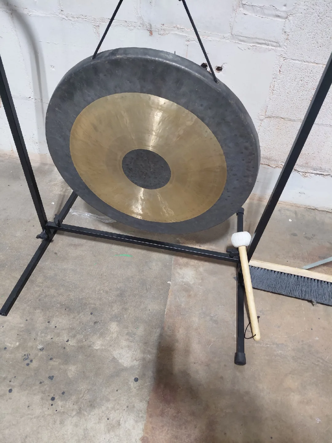 Gong with Stand and Mallet image indicator(2)