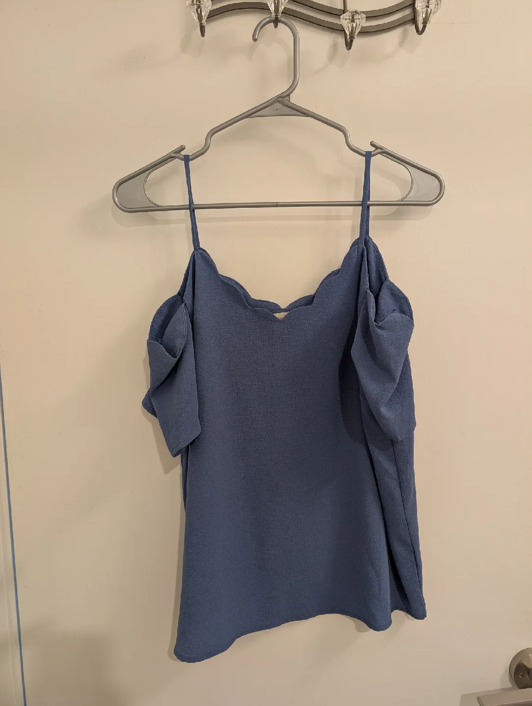 Blue crop Shoulder Top