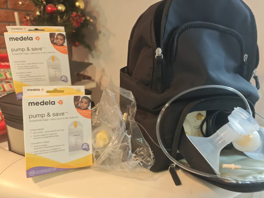 Medela Pump & Save Breastmilk Bags + Breast Pump image indicator(2)