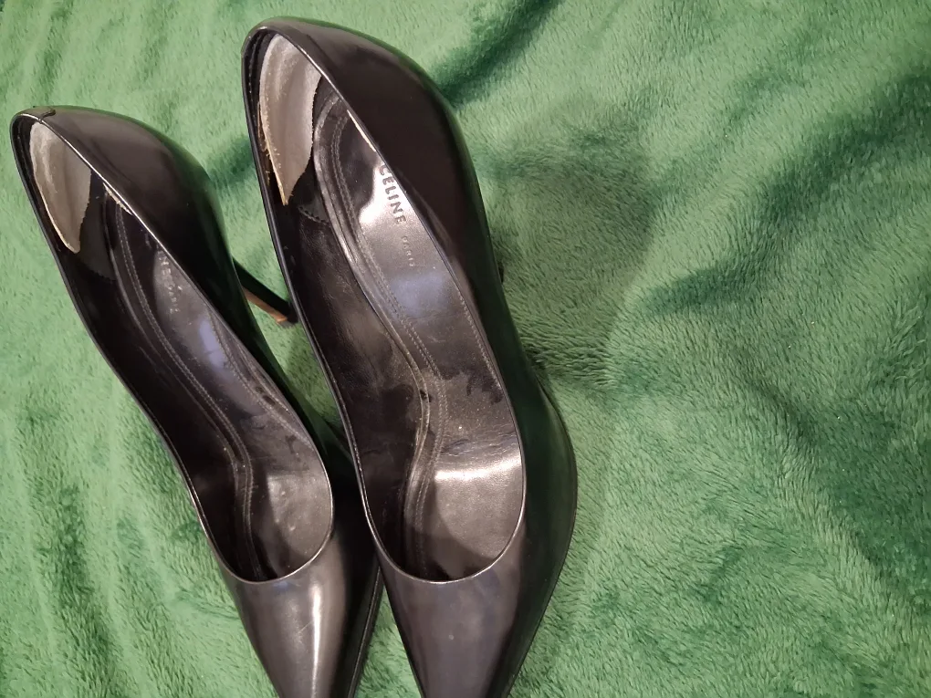 Celine Paris Black Heels - Size 36 image indicator(4)