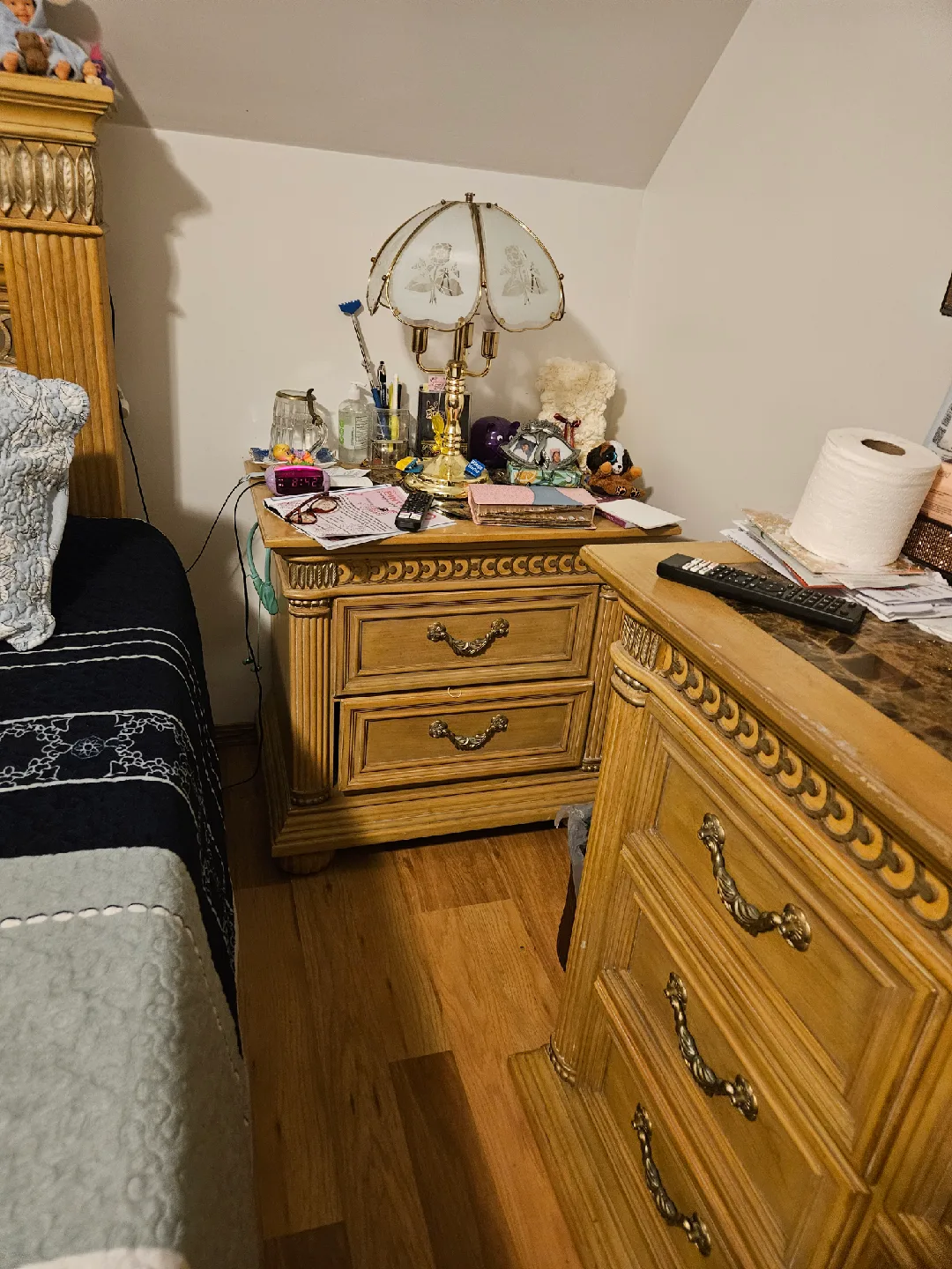 Bedroom Furniture Set image indicator(4)