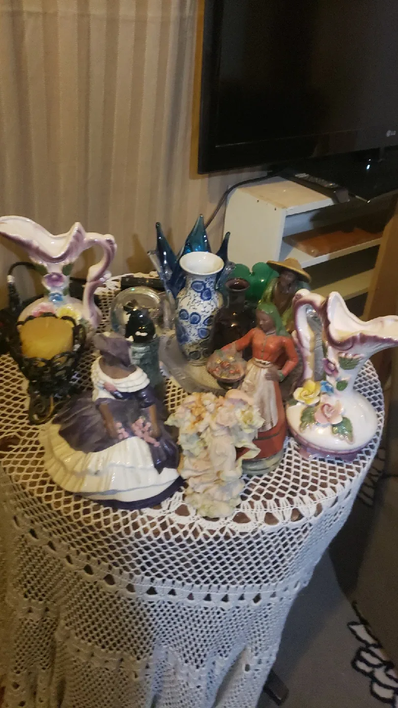 Assorted Decorative Vases & Figurines image indicator(2)